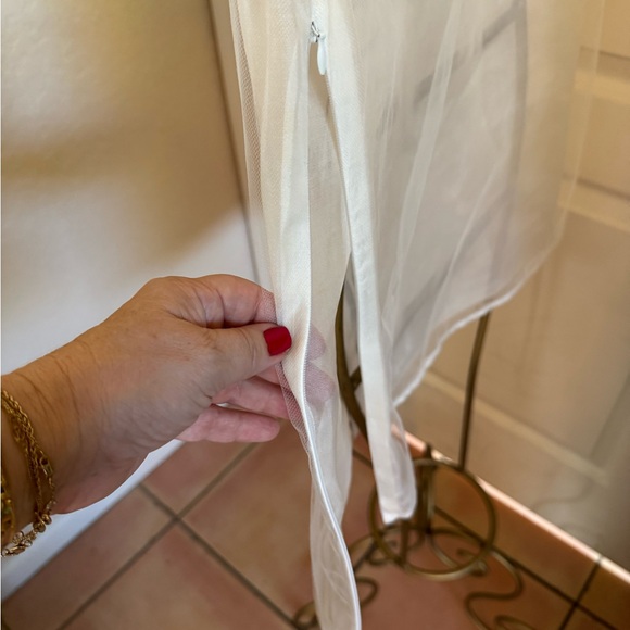 Oscar de la Renta Elegant Sheer White and Black Striped Women's Top - Picture 3 of 7